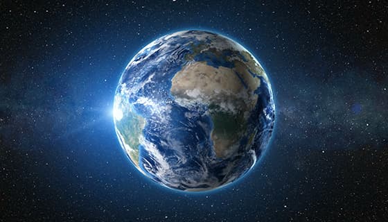 浩瀚宇宙中闪亮的蓝色地球高清图片素材(JPG)